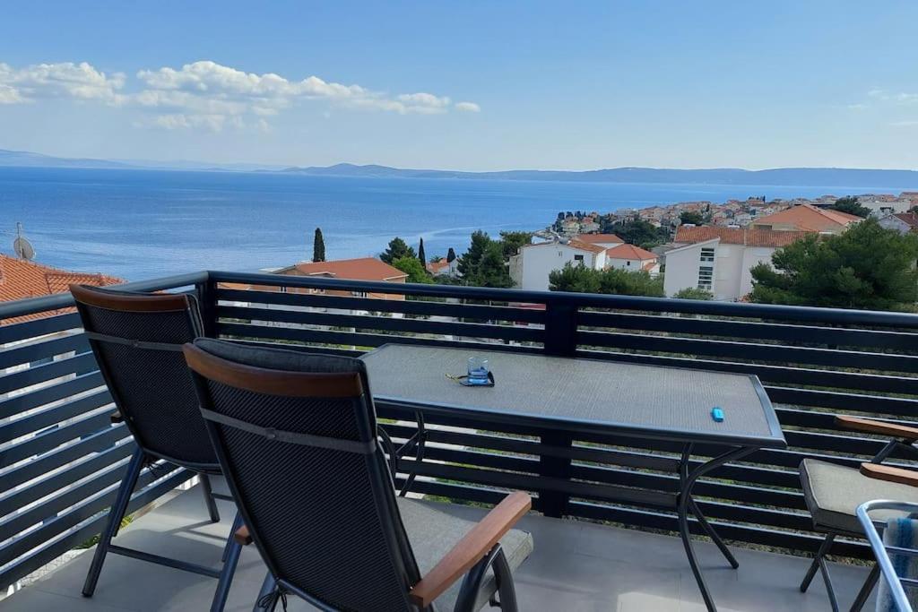 Apartment Vista Oasis With Pool And Terrace Trogir Exterior photo
